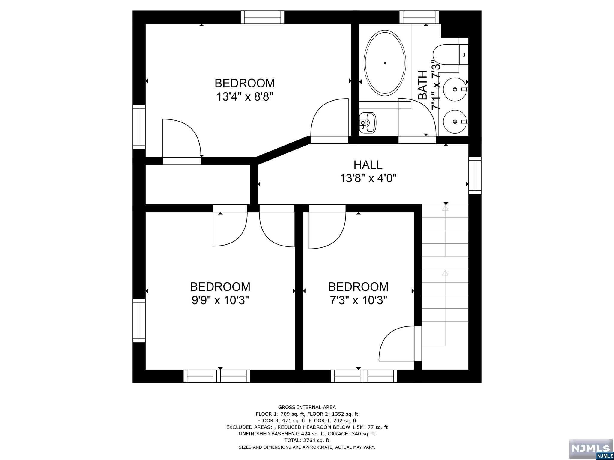 Main image without alt text