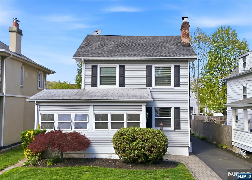 Spacious 4-bedroom, 2 full bathroom home located in Bloomfield, set on a beautiful property that offers both space and a welcoming setting. This residence features a well-balanced layout with expansive living and dining areas enhanced by abundant natural light, creating a warm and inviting atmosphere throughout. The kitchen provides ample cabinet storage and workspace, seamlessly connecting to the main living areas for everyday functionality and ease. Four generously sized bedrooms offer flexibility for a variety of living needs, while two full bathrooms add to the homeâ€™s comfort and convenience. Enjoy outdoor space ideal for relaxing or entertaining, all while being conveniently located near shopping, dining, parks, major highways, and public transportation. A standout opportunity to enjoy comfortable living with room to grow in a desirable location.