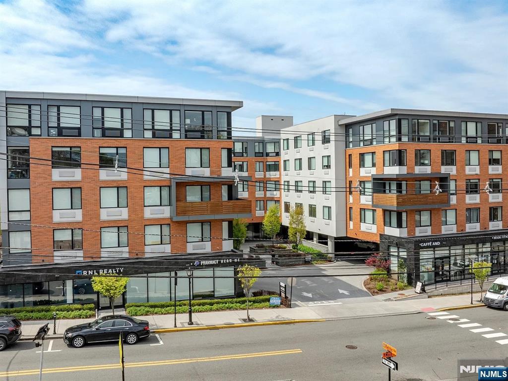 **FIRST MONTH FREE on a 13-month lease + one parking space included! - for occupancy commencing on or before 7/1/26!** Welcome to the Metro, Fort Lee's newest luxury building. All amenities INCLUDED in the rent, and REDUCED rent security offered to qualified applicants - The Metro features a variety of upscale, spacious floorplans. high-end residences fully equipped w/ modern kitchens w/ stainless steel appliances, quartz countertops, full islands & tiled backsplashes, open living/dining areas, shades on all windows, modern bathrooms & a full-sized washer & dryer in each unit. The Metro features a large elegant lobby, outdoor courtyard, outdoor terrace/garden, large club room and a on-site fitness center, which includes the Echelon Reflect mirror, electric car charging stations & INDOOR (covered) parking garage w/ direct elevator access to all residences for uncompromising security. Pet friendly (LB limit & fees apply)! Tenants pay ALL utilities! PARKING: 1st space INCLUDED IN THE RENT(!); Additional space - $150/monthly! Virtual tour available upon request!