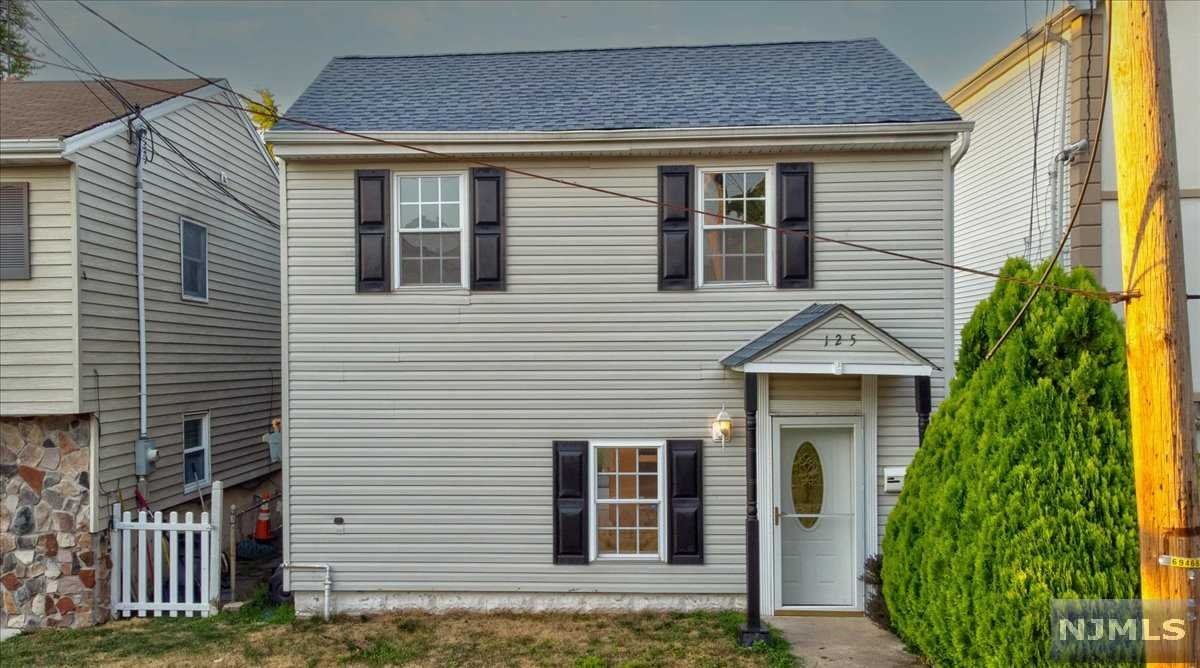 A stunning single family colonial house which was newly renovated that features 3 bedrooms and 2 full bathrooms and central AC. it is modern looking and flawless. Appreciate it's open concept with superb finishes an stainless steel appliances. First floor features a living room/dining room, full bathroom, white granite counter top kitchen with attractive and unique patterned tiles with direct access through sliding door to large backyard. The large backyard is fenced offering a lot of potential and privacy. Second floor offers a well distributed bedrooms with a large center hallway and a full bathroom. This is located near to all main highways, shopping, parks, schools and worship houses. Do not miss this opportunity and make this yours NOW!