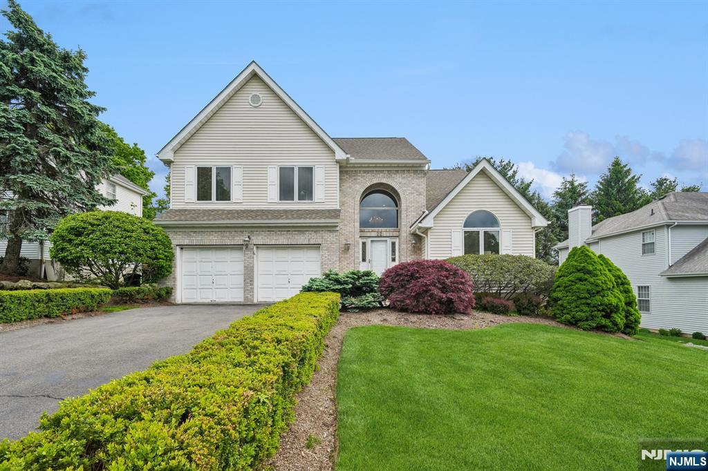 Welcome to this beautiful 4 bedroom, 2.5 bath colonial located in the highly desirable Applewood section of Mahwah, within the sought-after Betsy Ross School District. Situated in the heart of Mahwah, this exceptional home blends timeless charm with modern upgrades designed for comfort, efficiency, and luxury living. This spacious home offers an inviting floor plan perfect for both everyday living and entertaining. Pride of ownership is evident throughout, with thoughtful renovations and high-end improvements completed over the past several years. From radiant heated flooring to fully remodeled bathrooms, every detail has been carefully selected to create a warm and sophisticated living experience. Move right into this meticulously maintained home and enjoy everything Mahwah living has to offer, including top-rated schools, parks, shopping, dining, and convenient access to major highways and transportation.