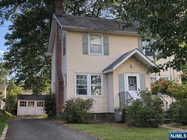 MAKE THIS YOUR DREAM HOME. GREAT OPPORTUNITY TO MAKE THIS YOUR DREAM HOME. GREAT LOCATION IN VERONA