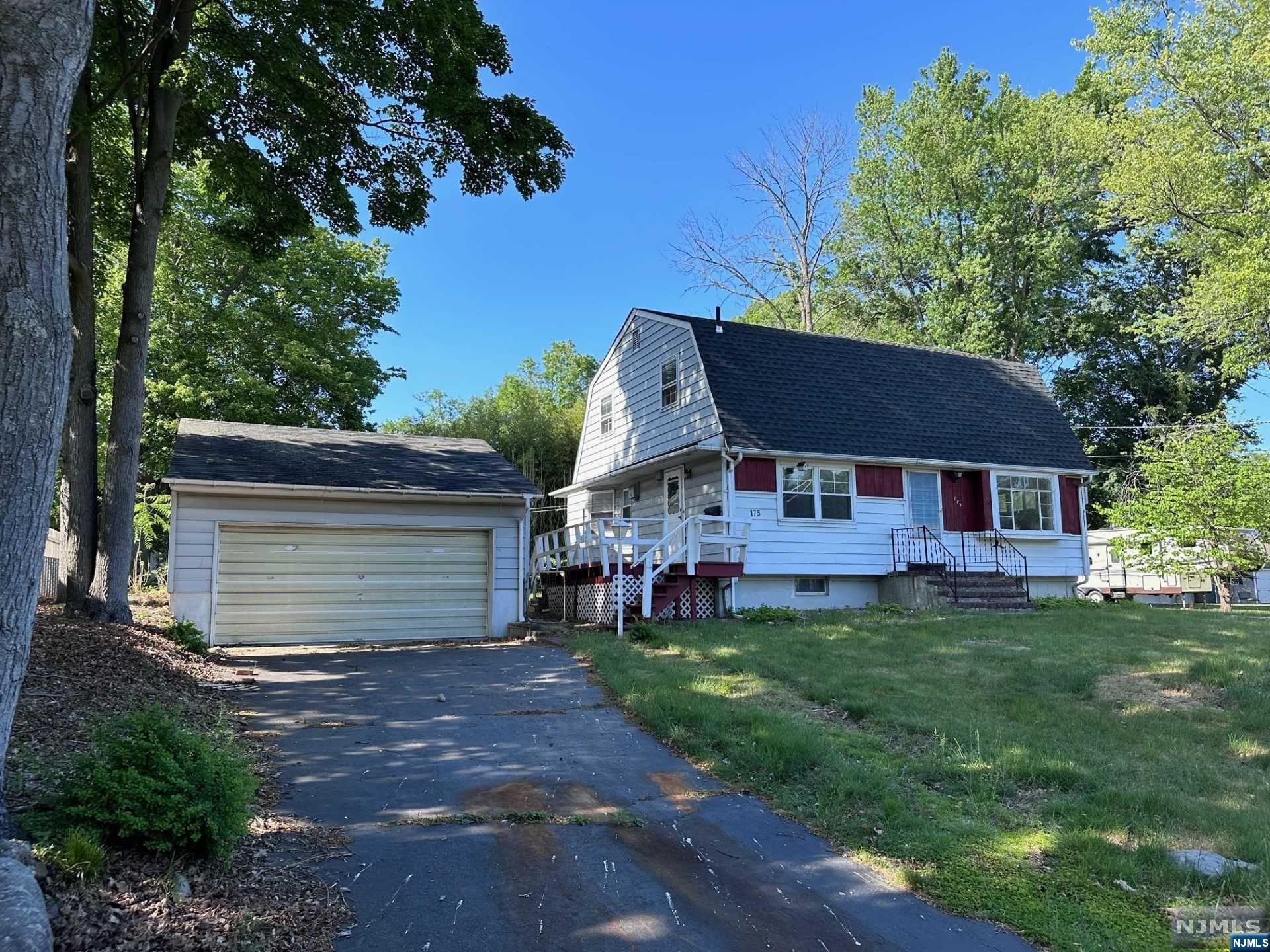 Introducing a prime opportunity in Park Ridge, NJ! This 3-bed, 1-bath home on an oversized lot comes with a 2-car detached garage. It's located in a highly desirable area and requires complete updating. Two sets of plans are available: one for a spacious 4-bed colonial that expands the footprint, and another for a renovated 3-bed home with an open floor plan. Don't miss this chance to transform this property into your dream home. Perfect for developers, investors, or homeowners with a vision. Act now!