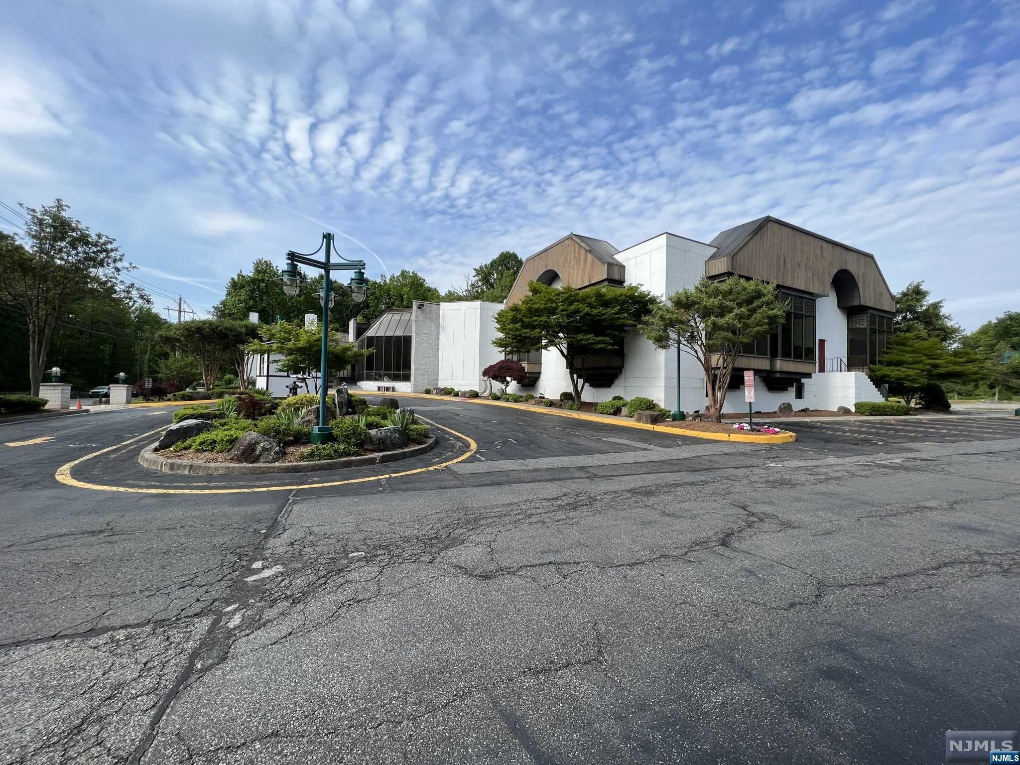 The Property has a tremendous capability to become a high volume Restaurant and Banquet Facility for Wedding and Banquet Size Kitchen. Current building renovated to facilitate two 300 seating banquet rooms and a restaurant. Plenty of land for parking and any additional future plans for development. Only 10 Minutes from GWB, Samsung and L/G is in 5 Minutes. Very accessible located in the most prestigious Zip Code Alpine in America. Located 15 Miles north of Midtown Manhattan. Parking Lot was new Paved as Picture shown. (10/22/23) Liquor License can be negotiated for sell separately.
