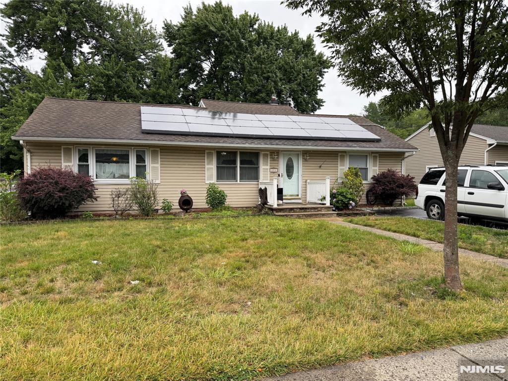 Ranch-style house with 3 bedrooms, with room for possible expansion in the desirable Borough of Paramus. House needs updates; sold as is. Gas heat. The average solar/electric bill is approximately $60 per month. Near East Brook Middle School and Paramus High School./ School bus pick-up nearby for Blue Ribbon Ridge Ranch Elementary School.