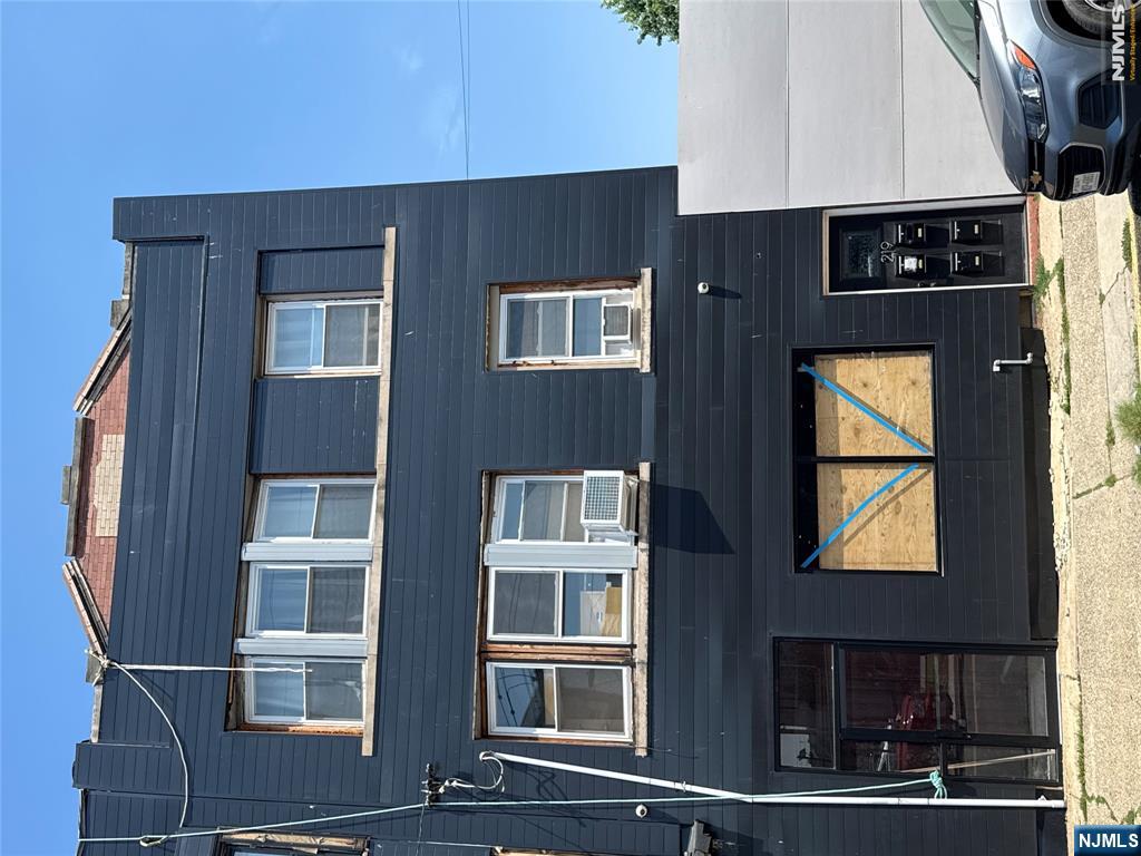 Welcome to 219 Sussex Avenue, a well-maintained and income-generating mixed-use property located in the heart of Newark's thriving University Heights neighborhood. This versatile building features four residential units and one commercial storefront, offering a strong and stable rental portfolio in one of Newark's most dynamic corridors. Don't miss this rare opportunity to own a high-performing asset in one of Newark's fastest-growing neighborhoods! 219 Sussex Ave delivers the ideal blend of location, flexibility, and ROI potential.