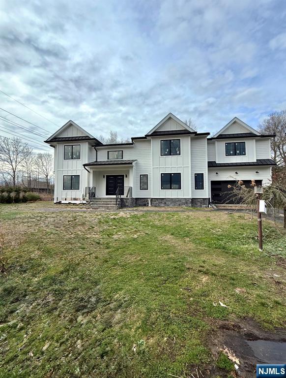 Beautifully renovated 5-bedroom, 5 full and 1 half bath home available for rent in desirable Cresskill. Spacious and bright layout featuring a first-floor ensuite bedroom, ideal for guests or extended family. Updated kitchen and baths, hardwood floors, and modern finishes throughout. Generously sized bedrooms with ample closet space. Conveniently located near top-rated schools, shopping, parks, and transportation. Move-in ready.