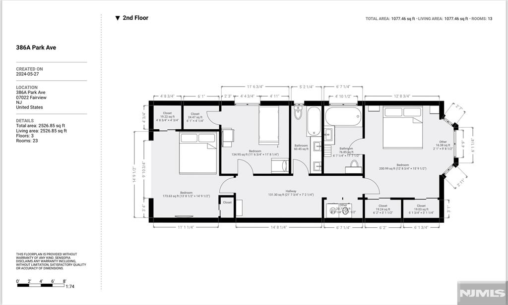 Main image without alt text