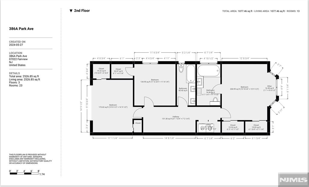 Main image without alt text