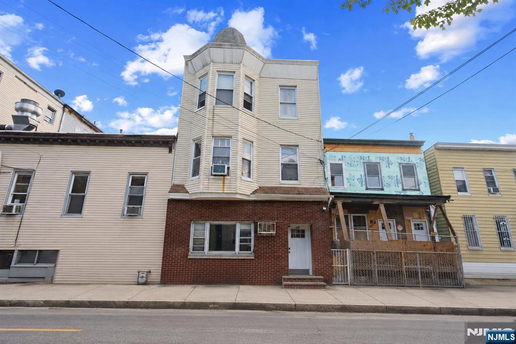 Exceptional investment opportunity in the heart of Union City! This well-maintained 3-family property is ideally located just off JFK Boulevard, offering quick and convenient access to New York City, a prime location that continues to attract strong tenant demand. Perfect for both investors and owner-occupants, this property provides immediate income with excellent upside potential. Units 1 and 2 are currently rented on month-to-month leases, offering flexibility for future plans. Unit 1 is a one-bedroom generating $1,375 per month, while Unit 2 is a two-bedroom rented for $1,425 per month. Unit 3 is a vacant three-bedroom, ready for an owner to occupy or lease at current market value to maximize rental income. Whether you're looking to expand your investment portfolio or live in one unit while collecting rental income from the others, this is an opportunity you won't want to miss.