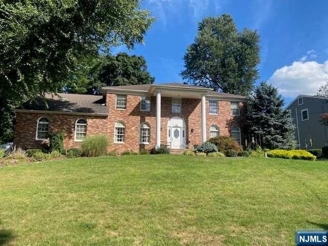 Great opportunity to SHARE rental of a beautiful colonial with mature male owner, and another male tenant. Located on a great block, this large colonial offers a 14 X 14 private bedroom, and a SHARED hall bathroom with other tenant. SHARED living space includes the family room, dining room, kitchen, laundry and outdoor space. Great opportunity to live in this beautiful home and great neighborhood. THE RENT INCLUDES ALL UTILITIES..EVERYTHING INCLUDED! Credit check and interview required. Non smoking property and sorry no pets. Lease term is 1 year with option to renew. ***THIS IS A SHARED SINGLE FAMILY HOME, NOT AN APARTMENT****