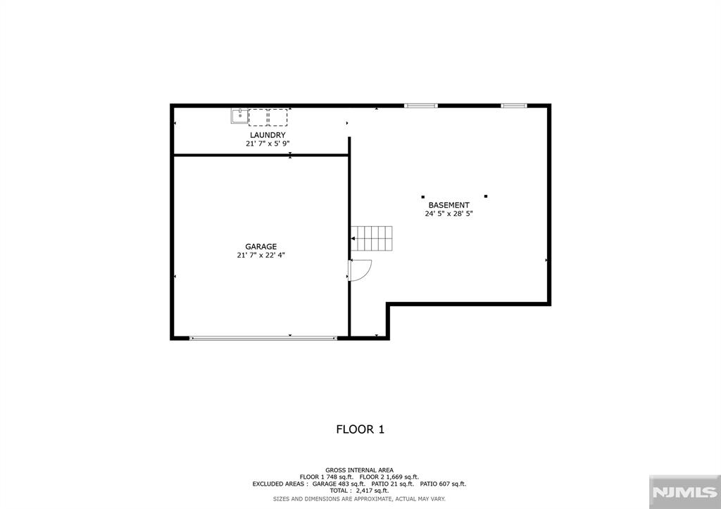 Main image without alt text