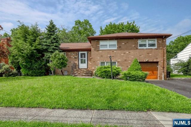 Spacious, expanded Brunetti split-level home for rent in the highly desirable Radburn School District. This well-maintained home features 5 bedrooms, 3.5 baths, a large family/recreation room, and a private primary suite with a full bath. Enjoy a generous living space, a large yard, and numerous updates, including newer windows, roof, furnace, central air, and water heater. Conveniently located near schools, parks, shopping, dining, and transportation. A rare rental opportunity in a sought-after neighborhood!