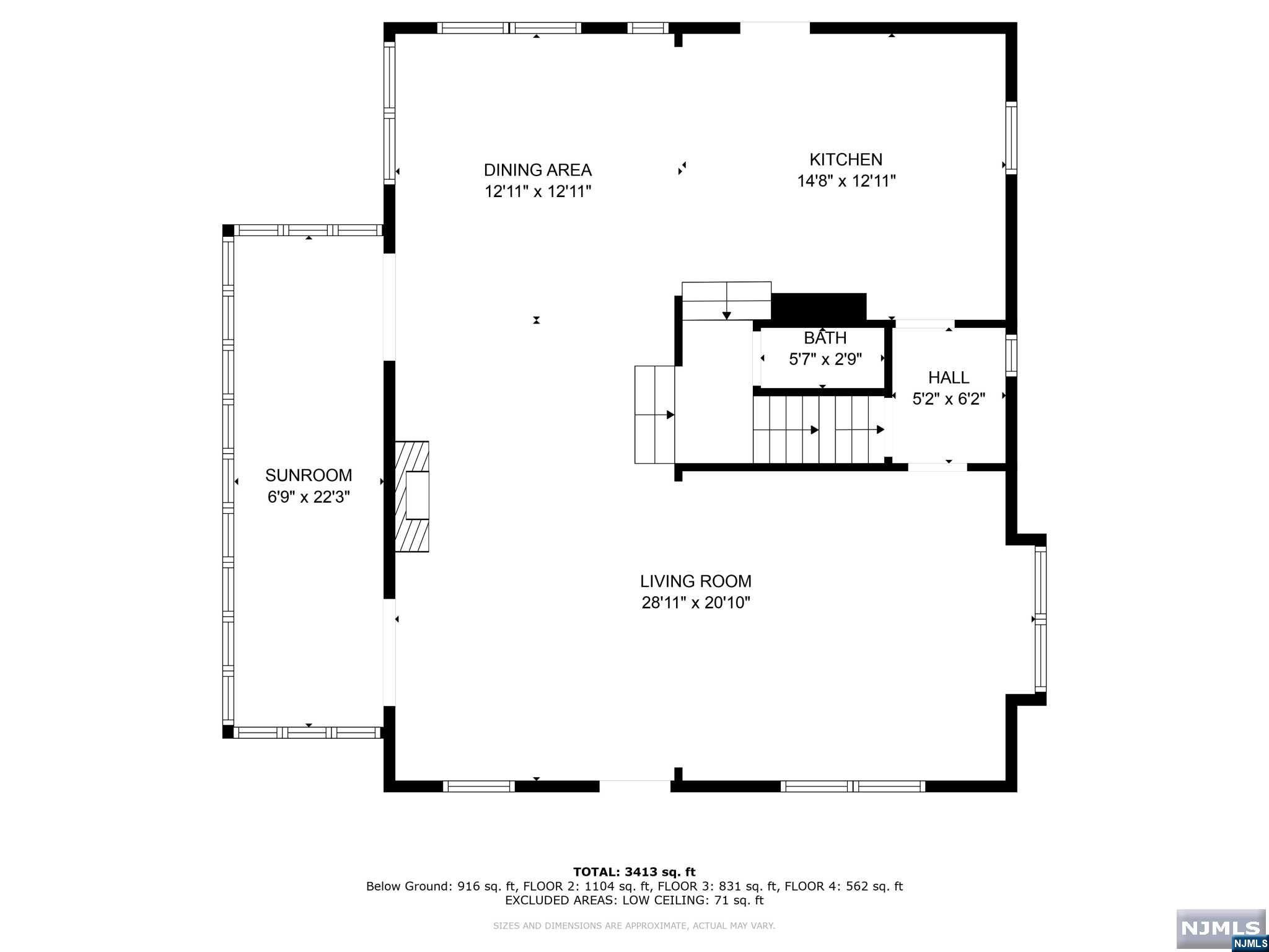 Main image without alt text
