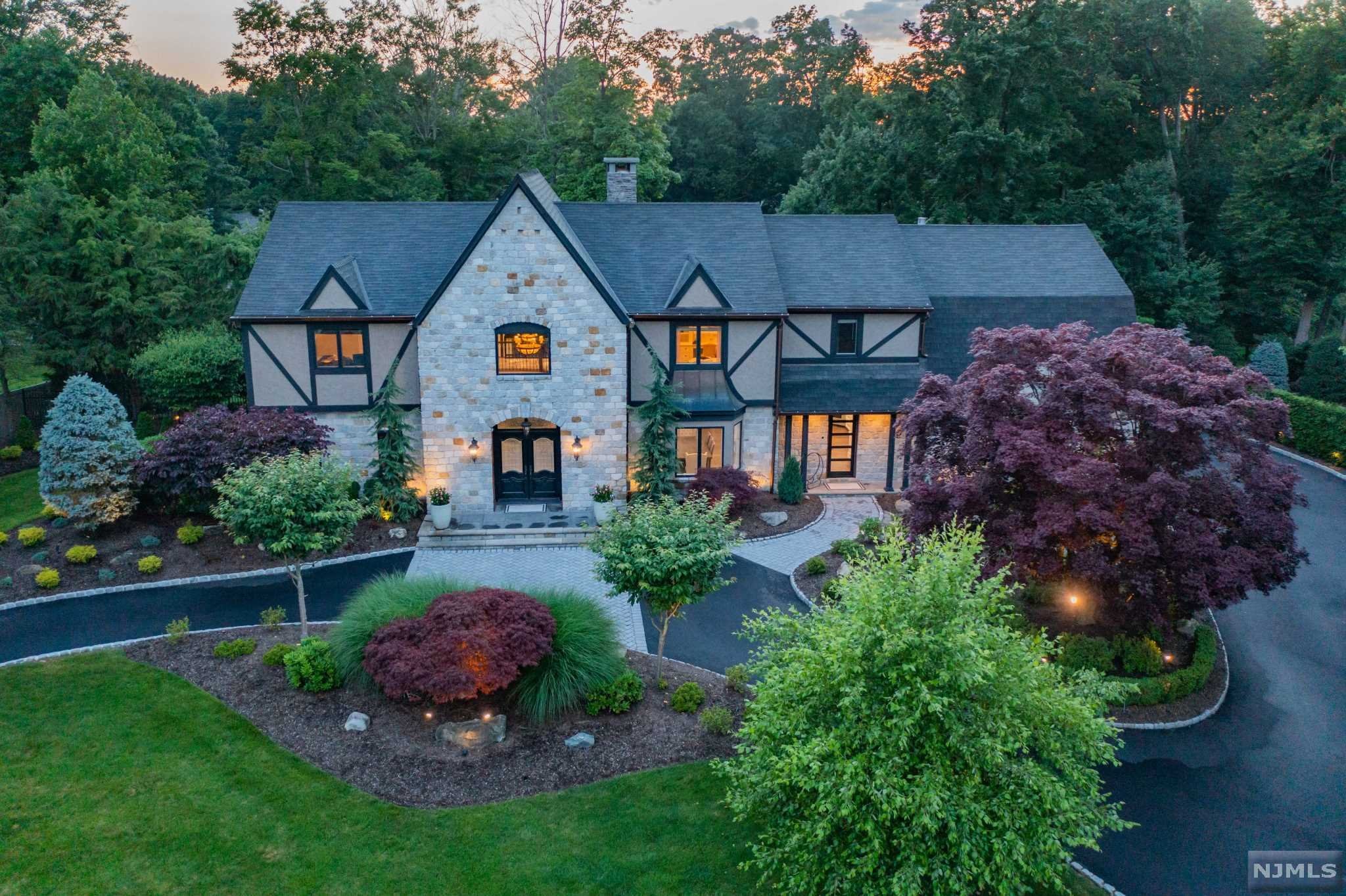 DREAM ESTATE COMPLETELY UPDATED IN COVETED EAST HILL LOCATION. DRIVE UP TO THIS CIRC DRIVEWAY AND EXPERIENCE ALL THIS HOME HAS TO OFFER. 2STORY EF W/SWEEPING STAIRS, EXTEN TRIM PACKAGE. 2STORY GRT RM W/STONE FP & OPEN TO YARD, BRAND NEW HIGH END DREAM KITCHEN W/OVERSIZED QUARTZ ISLAND, TOP OF LINE APPLC, FP IN BRKFT ROOM & WALK IN PNTRY, SIDE ENTRY. NEWLY RENVT DR W/CSTOM BAR, COFFERED CLG.FAM RM W/WET BAR & BLT INS, CSTM OFFC IS FAB.1ST FL BR, FULL BATH & ENTRY TO 3CAR HTD GRG. GRAND MEZZN TO 2ND FL,OVERSIZED PRIMARY W/SITG AREA W/FP &BLT INS, BLCNY, DREAM CLOSET, LUX SPA LIKE BTH.1 BR ENST, 2 LARGE BRS,UPDTD FL BTH & LRGE 2ND FL LNDRY RM. NEWLY RENV LWR LEVEL W/THEATER, GAMING AREA, CIGAR RM, FULL BATH, FULL WET BAR, GYM AREA & WALKOUT!BACKYARD OASIS W/CSTM SALT WATER POOL W/SUN SHELF,FULL KITCH,FP CHIMNEY, FIRE PIT, HEAT LAMPS, EXT LANDSCAPING & LIGHTG. GENERATOR. TOO MANY TO LIST HERE, HURRY ON THIS ONE OF A KIND HOME!