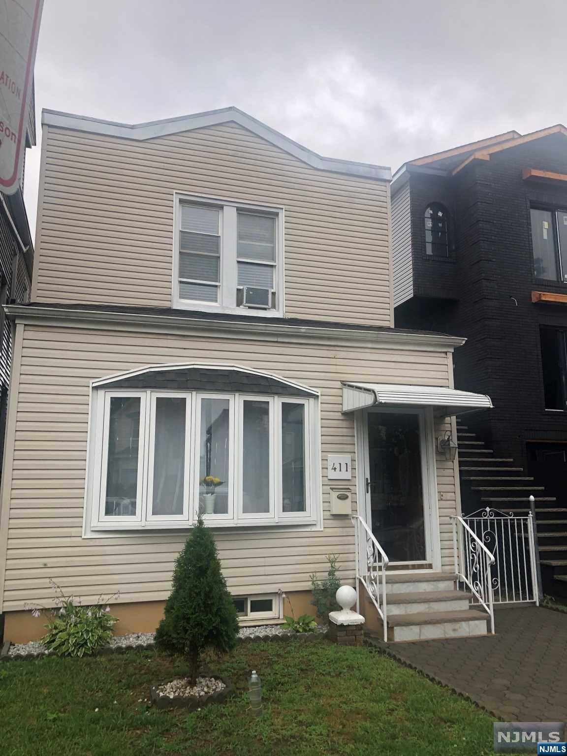 The Seller is selling the house As IS condition no repairs will be made no money back.