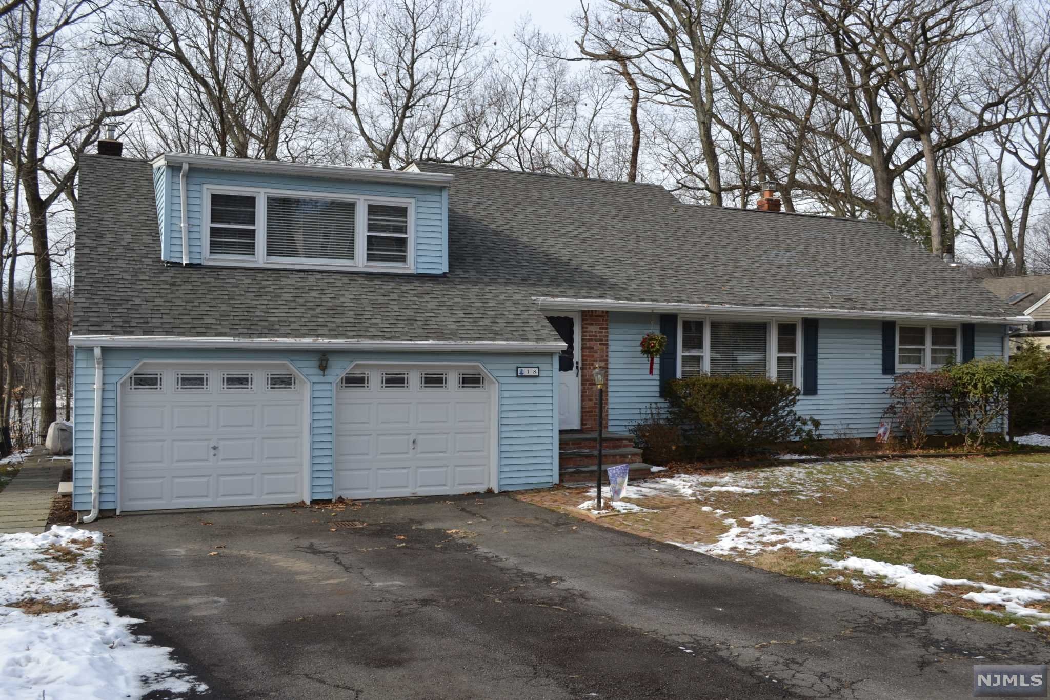 WOW!!! YOU WILL BE DELIGHTED TO PREVIEW THIS EXPANDED RANCH STYLE HOME WITH A MAGNIFICENT EXTENDED FAMILY SUITE LOCATED ON THE UPPER LEVEL (2ND. FLOOR). MAIN LEVEL/FLOOR FEATURES THREE (3) BEDROOMS WITH AMPLE CLOSET SPACE, FULL BATH (SOT), HALF BATH IN MBR, CHARMING SUN ROOM OVERLOOKING A LARGE SLATE PATIO AND ENTERTAINING AREA. UPPER LEVEL SUITE (2ND. FLOOR) FEATURES GLEAMING HARDWOOD FLOORS THROUGHOUT, LR, DINING RM/OFFICE, MEIK AND SPACIOUS BEDROOM W/OVERSIZED CLOSETS, UPDATED FULL BATH (SOT), A SPIRIAL STAIRCASE TAKES YOU DOWN TO A LOWER/GRADE LEVEL REC. ROOM WITH OSE. 2ND. FLOOR HAS GAS FIRED HW/BB HEATING AND 1ST. FLOOR HAS GAS FIRED H/A HEATING WITH TWO (2) SEPERATE SYSTEMS. LOVELY GROUNDS (APPROX HALF ACRE), LARGE SLATE PATIO AFFORDING PRIVACY AND AN IDEAL ENTERTAINING AREA. ALL OFFERS MUST BE SUBMITTED IN CONTRACT FORM W/MGT. PRE-APPROVAL OR POF. PLEASE FOLLOW ALL CDC COVID-19 GUIDELINES WHEN SHOWING INCLUDING WEARING MASKS AND MAINTAINING PROPER SOCIAL DISTANCING!