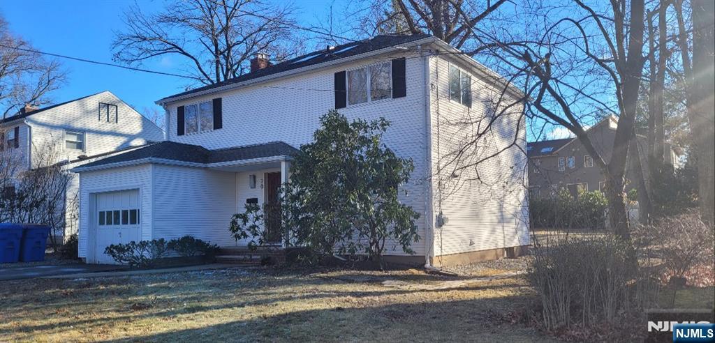 Well Maintained colonial on the cul-de-sac location, spacious sun filled living room adjoining to den/ office leading to a L-shape deck. Beautiful hardwood floor thru out. Updated Kitchen open to the dining room with bay window over looking back yard. Sliding glass door from Living room and den to the large wooden deck. Primary bedroom with sitting area & primary full newer bathroom. Full finished basement offers rec room & laundry. Other features are convenient location for NYC transit. Attached garage, central air system, top rated school, large backyard offering plenty of outdoor space. Lawncare included