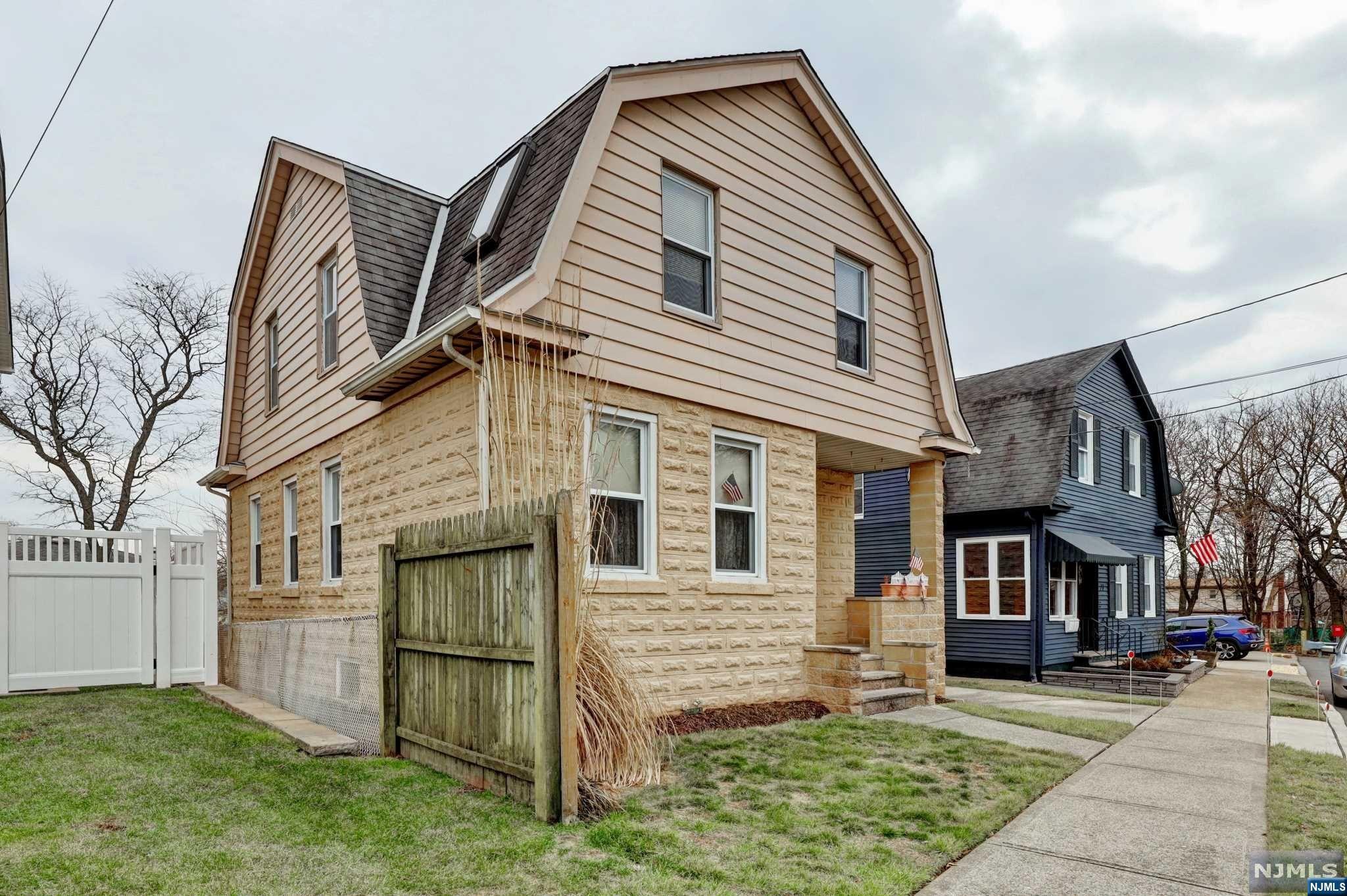 Well maintained two family home in a great residential area of Elmwood Park. Each floor has 2 bedrooms and 1 bath, Great potential for investor or owner-occupied 2 family home, owner lives in the first floor apartment, 2nd apartment is vacant. Separate gas heating utility meters. Home is located on a dead end street close to all major highways including 4,17,80,46, and parkway. Commuters dream!