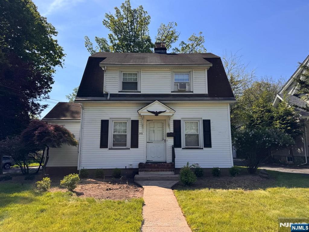Located in desirable Closter, this beautiful colonial home offers 4 bedrooms and 2 full bathrooms. Recently renovated with a perfect blend of classic and contemporary living spaces. There are hardwood floors throughout the house, as well as new energy-efficient LED recessed lighting. On the first floor, there is a bright living room with a fireplace, a large bedroom with a full bathroom, a second bedroom/office, and a dining room with access to the kitchen, which has a quartz countertop island and high-end appliances. There are two more bedrooms on the second floor, as well as an upgraded full bathroom. An amazing downtown Closter Plaza, easy access to NYC transit, and Blue Ribbon Schools all make this rental a winner! Tenants are responsible for lawn care and snow removal. House has underground sprinkler system.