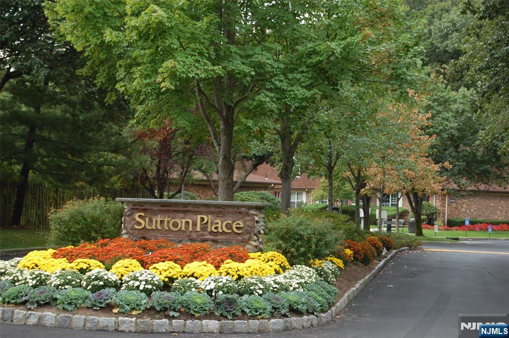 Unit 225. 1 Bedroom 2nd floor at Sutton Place Apartments. New Vinyl flooring. KItchen with Dishwasher. Living room and dining area. Tenant pays for Gas and electric. Gas Hot Air heat, Central A/C. Parking and Laundry onsite. No pets no smoking. In order to qualify the Tenant should earn 3 times the monthly rent and have a credit score of 700 or more.