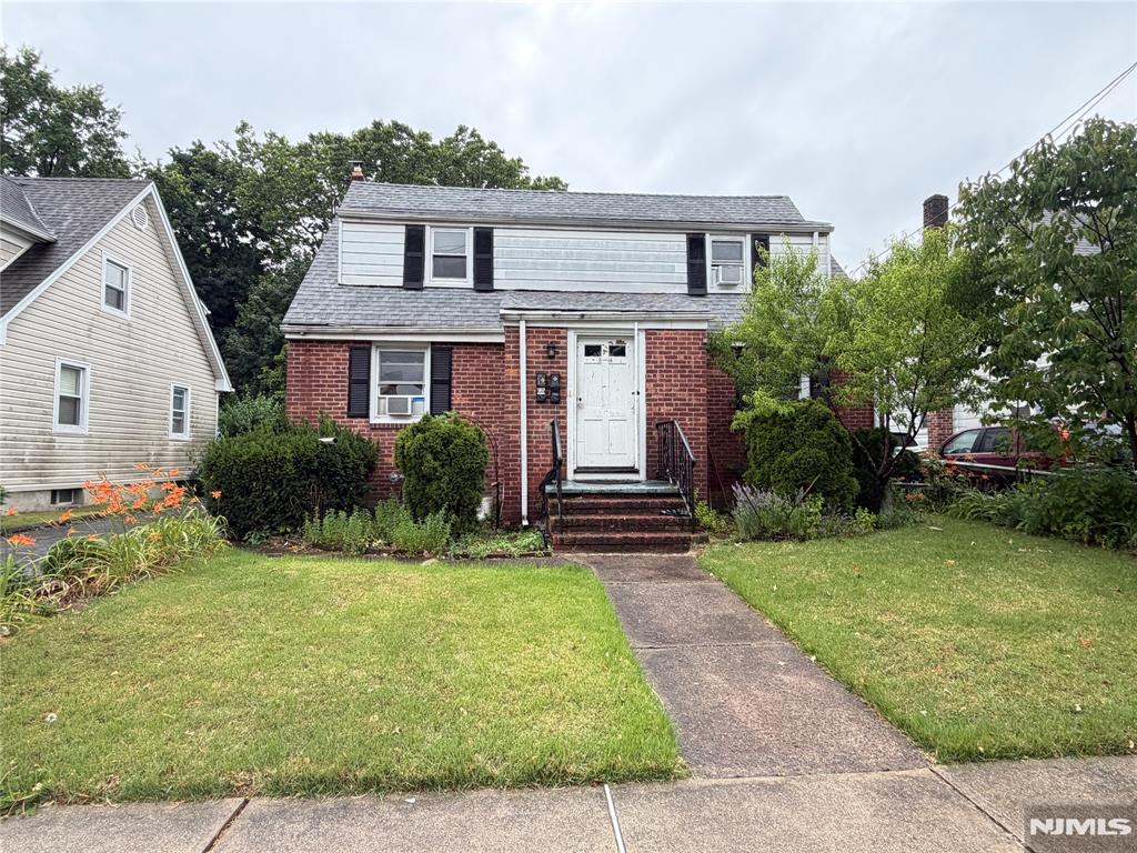 It's a great chance to invest in a multi-family house. Bring your vision to upgrade or rebuild. Walk-out basement. 2 detached garages. This is in a great location, within walking distance of the NYC bus stop and close to Rt 4 and Rt 208. Shopping nearby, close to restaurants. Very safe area.