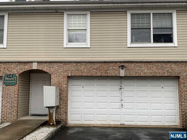 Very spacious 3 bedrooms 2 Baths with washer & dryer on top floor. Large living room open into a formal dining room, Eat-in-Kitchen, Very large 2 bedrooms with plenty of sunlight, Full bathroom with washer & dryer, master bedroom with full bath. 1 Car garage with additional parking space All brand new appliances.