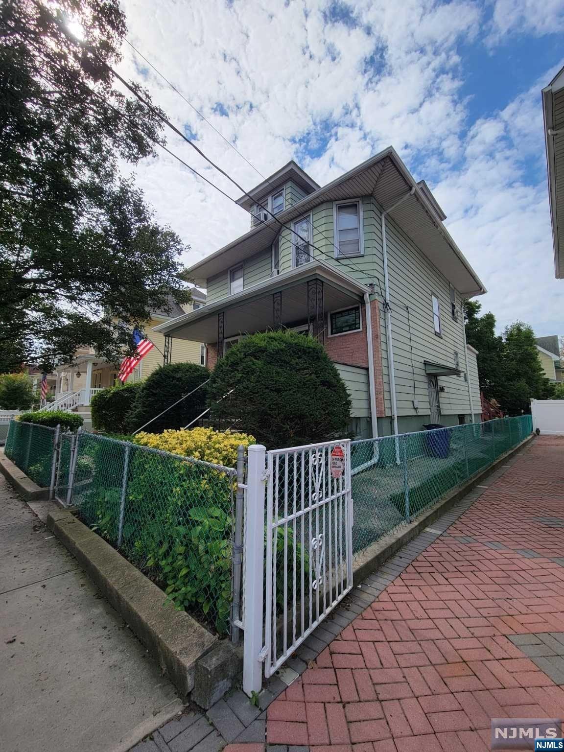 Gorgeous 1 family home located in one of THE best locations of upper North Bergen sitting on a large 50x100 lot. This home features a new roof and new oil tank & boiler. Perfect opportunity to update a beautiful home your way!! Features 4 bedrooms, 1.5 bathrooms, hardwood floors through but covered by carpeting. Unlimited closets as well as an attic space with built in beds. Call listing agent today