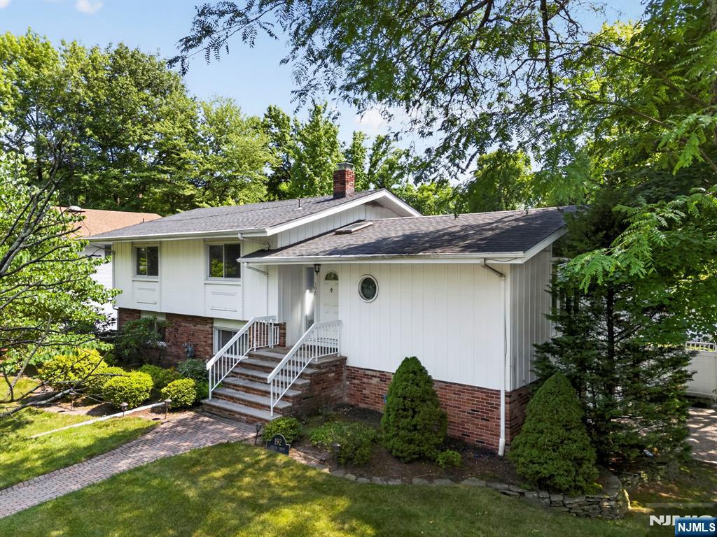 Welcome to 192 Jenkins Drive, a beautifully updated 4-bedroom, 3-bathroom residence located in the highly desirable borough of Englewood Cliffs, NJ. This 2,388 square-foot, single-family home perfectly blends comfortable living with an ideal location, offering an exceptional lifestyle for any buyer. Large, beautifully maintained backyard is perfect for relaxing and/or entertaining. Highly convenient location makes this a commuterâ€™s dream.