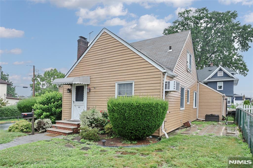 This charming home offers a rare opportunity to enjoy an exceptional location at an accessible price point. The property is filled with character and potential. Surrounded by beautiful homes, the setting provides a peaceful neighborhood atmosphere while remaining close to top-rated schools, parks, shopping, dining, and convenient transportation options. Whether you're looking to downsize, purchase your first home, or create your dream residence in a highly sought-after community, this property offers an unbeatable combination of location, lifestyle, and value.