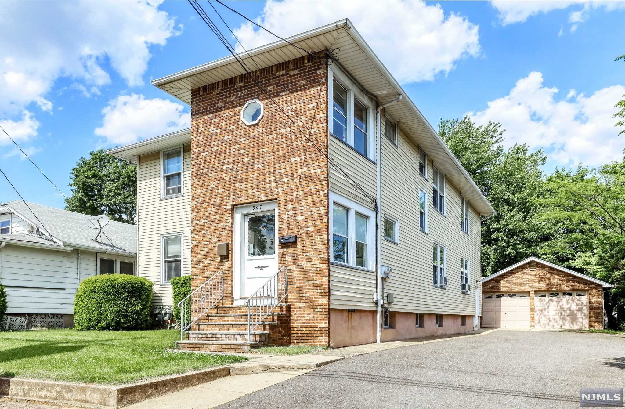 BEAUTIFUL SPACIOUS RENOVATED 2 FAMILY HOUSE IN A GREAT LOCATION. LARGE ROOMS THROUGHOUT. BOTH UNITS ARE 2 BEDROOM UNITS. POSSIBILITY TO CONVERT BOTH UNITS TO 3 BEDROOMS EACH!! STORAGE AND LAUNDRY IN THE BASEMENT. FIRST FLOOR TENANT WILL VACATE IN 60 DAYS. ALL UTILITIES ARE SEPEARATE. 2 CAR GARAGE WITH LARGE DRIVEWAY PROVIDING PLENTY OF PARKING.