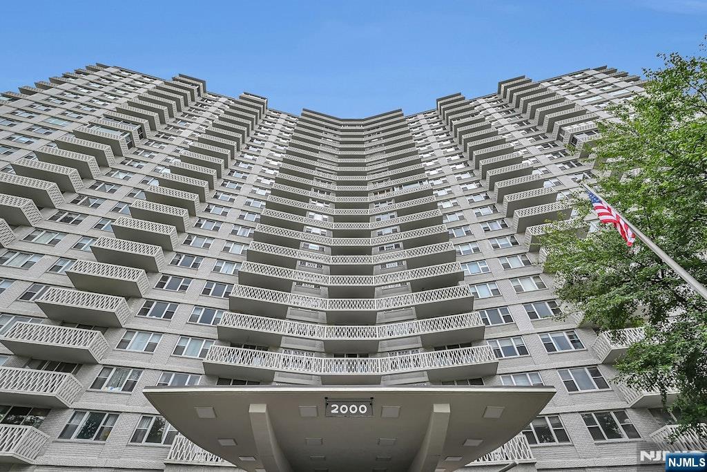 Wonderful penthouse studio on the 23rd floor of the sought-after Mediterranean South. Enjoy breathtaking north and west-facing views from the top floor. This bright and spacious unit offers an excellent opportunity to own in one of Fort Lee's premier full-service buildings. Amenities include 24-hour doorman, fitness center, tennis courts, basketball courts, and more. Conveniently located near shopping, dining, transportation, and major highways. Free shuttle service available to NewYork-Presbyterian Hospital for employees. Owner-occupants only for the first two years; rentals permitted after two years of ownership. Located at 2000 Linwood Avenue, Fort Lee. Exceptional location, spectacular views, and top-floor living at its best!