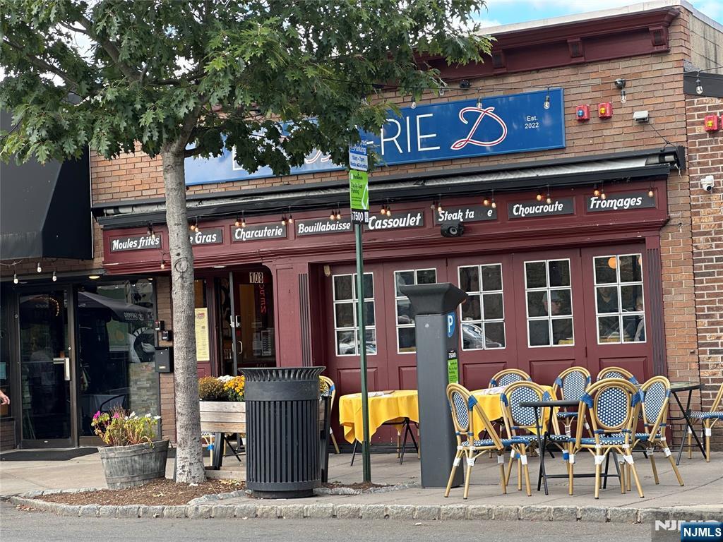 Exceptional opportunity to own a fully operational restaurant in the heart of vibrant downtown Nyack. Located on Main Street, this spacious 2,800 sq. ft. establishment is surrounded by shops, galleries, restaurants and nightlife, ensuring strong year-round foot traffic. Prime Main Street frontage in Nyackâ€™s bustling dining district. Outdoor seating for seasonal dining appeal. Spacious bar area with fully equipped wine, and beer dispensaries . Party/banquet room ideal for private events and additional revenue. Fully equipped commercial kitchen ready for any cuisine concept. Office space for management and operations. Turnkey condition with all furniture, fixtures, and equipment. Versatile layout perfect for full-service dining, bar/lounge, or event-driven business. Established location with strong visibility. Donâ€™t miss this chance to own a restaurant in a thriving community.