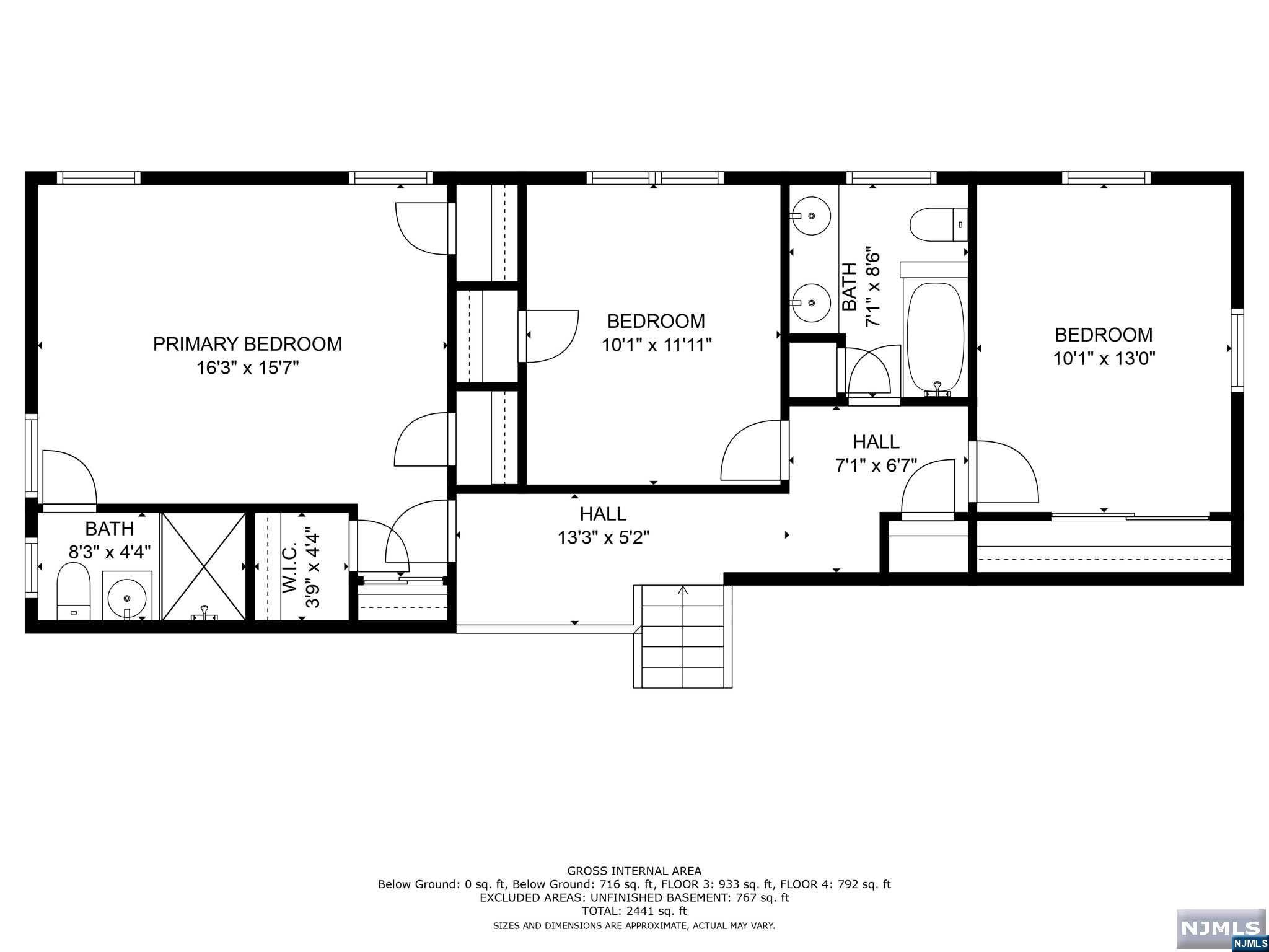 Main image without alt text