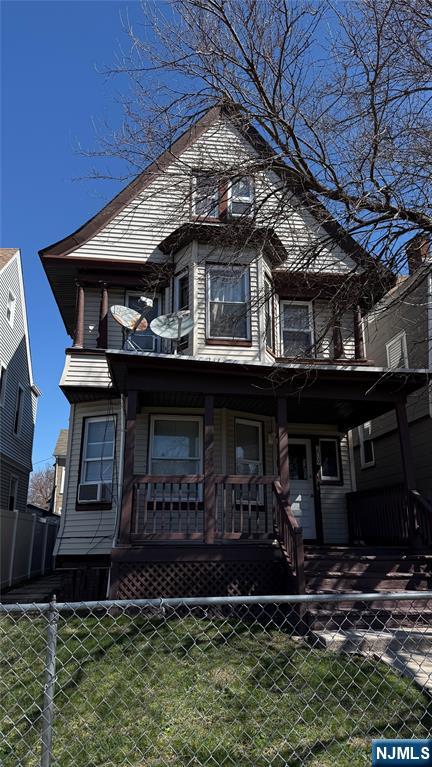 2 Family in the heart of Orange close to NJ Transit lines to NYC. Featuring a first floor with 2 bed, 1 bath, LivRoom and kitchen. Second floor with 3 bedrooms and 2 baths including the finish attic plus bonus room. This property is already an income producer and with a little TLC you can turn it into a reliable and highly profitable investment property. Sold strictly"AS-IS".