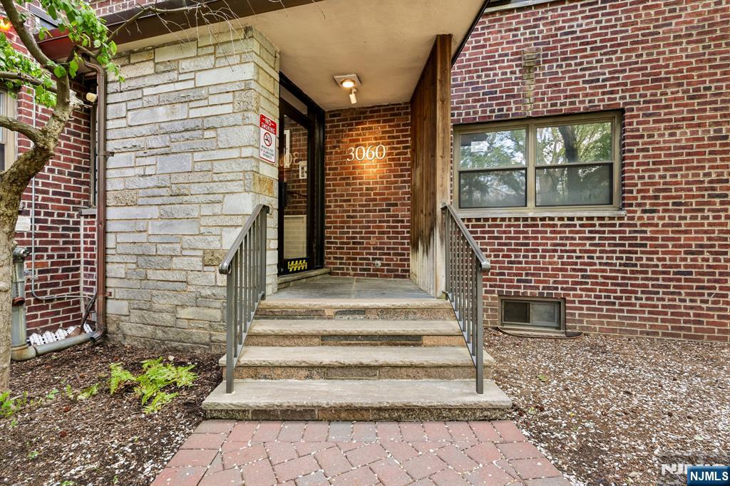 Largest studio in the highly sought-after Linwood Park, showcasing coveted southeast exposure that fills the home with natural light throughout the day. This well-proportioned residence features spacious closets, offering rare and valuable storage in studio living. Ideally located on the 3rd floor, this bright and airy unit offers ample space for renovation and excellent potential for customization to suit your personal style, as it is being sold as-is with the kitchen and bathroom ready for your vision. The low monthly maintenance fee of $461.40 conveniently includes heat, hot water, cable/internet, underlying mortgage, property taxes, and building maintenance. Perfectly situated just steps from Linwood Plaza (H-Mart, CVS, Starbucks) and minutes to NYC via NJ Transit or the George Washington Bridge, Linwood Park offers 24/7 security patrol, on-site laundry, and professionally managed grounds. Outdoor parking is available for a fee.