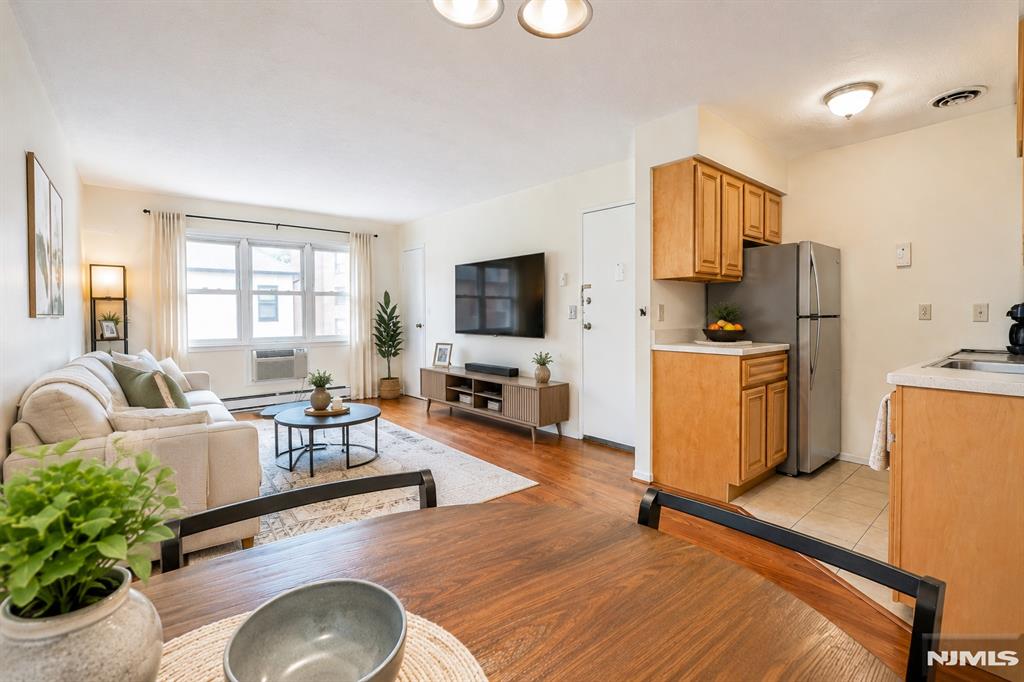 1-Bedroom Condo for Sale in Guttenberg, NJ Discover this bright and well-maintained 1-bedroom, 1-bath condo in one of Hudson County's most desirable communities. This second-floor unit offers a larger-than-average living room, a spacious bedroom with a walk-in closet, and a smart layout filled with natural light. Enjoy the convenience of indoor garage parking, laundry facilities within the building, and easy access to restaurants, shopping, public transportation, and NYC. Freshly painted and move-in ready, this home is perfect for both owner-occupants and investors looking to own in a location with strong long-term potential. Schedule your private tour today before it's gone!