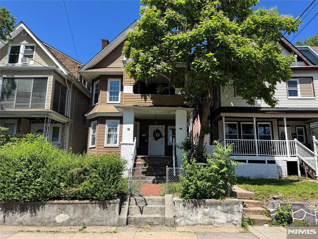 Spacious 2-family in a sought after North Newark location with a strong value add opportunity. Each unit offers 4 bedrooms plus an additional bonus room that can be used as an office, den, or potential extra bedroom. The second-floor unit features a balcony. One unit is occupied and the other is vacant, making this a great option for a first-time buyer looking to build an investment portfolio or a seasoned investor seeking strong rental demand with upside through updates and rent growth. Convenient to transportation, shopping, parks, and neighborhood amenities.