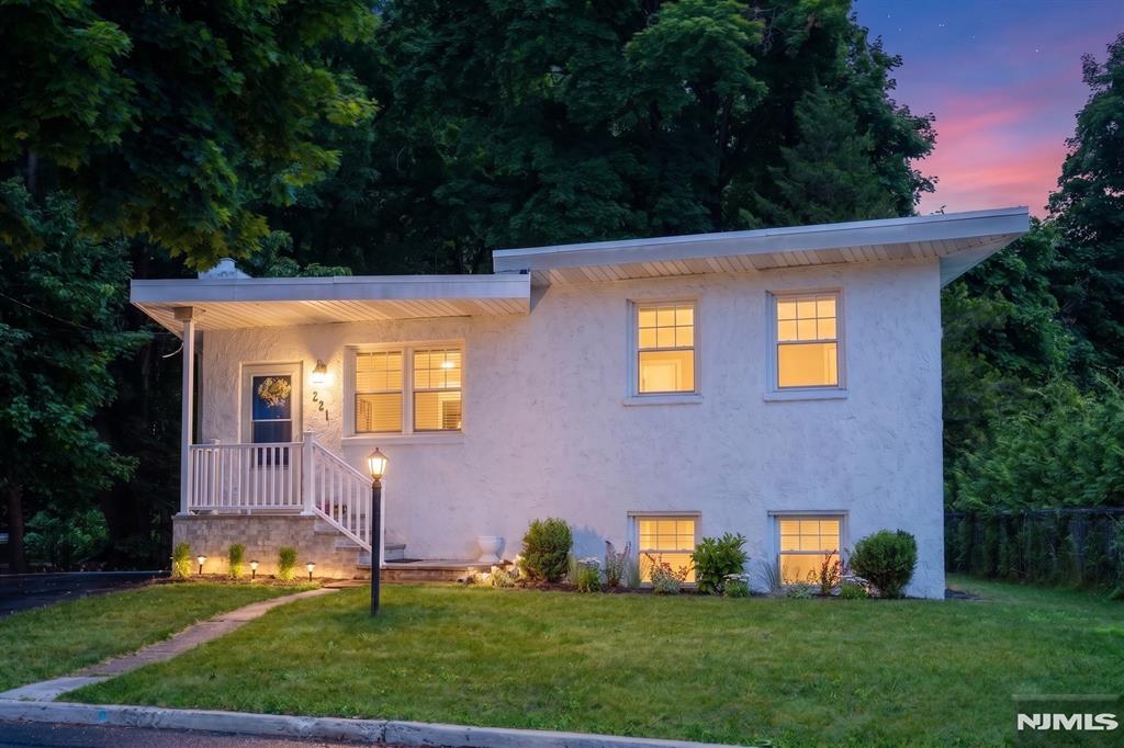 Turnkey, trendy, and tucked into Bergen County's most coveted zip code this gem checks every box. Think updated kitchen, marble-look bath, luxury flooring, recessed lighting, and a finished lower level for whatever life throws at you.Outside an elevated deck overlooking your own tree-lined sanctuary. Summer Graydon Pool is practically your backyard beach. Groceries Acme is literally a 2-minute walk. NYC Direct NJ Transit. Best schools in the state Obviously.Three YMCA pools, a walkable downtown full of cafes and boutiques, and neighbors who actually love living here. Dead end block has a pond. Fishing, Ice skating.Best of all seller confirms no water intrusion, and the home sits in the 500-year flood zone. Peace of mind included.This is Ridgewood living at its finest. Come see it before someone else does.
