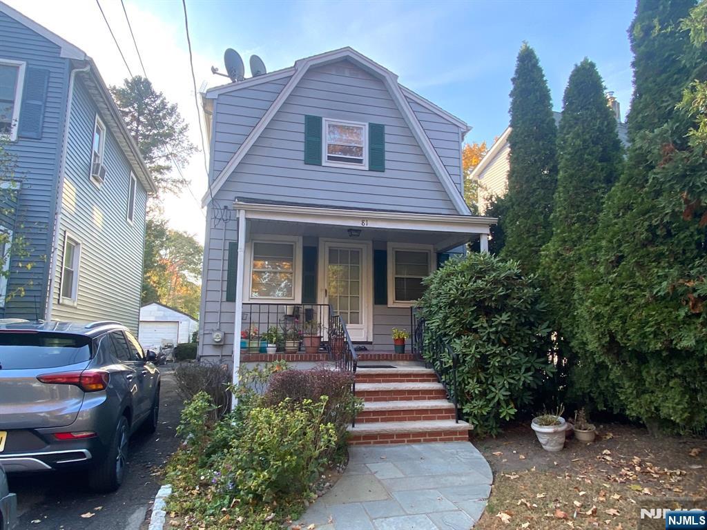 Quaint colonial home located in the heart of Cresskill's communities gatherings. Across the street from Cresskill town pool, soccer & football field, and community center. Situated on the dead end of 5th street. 2 Bedrooms, 1 full and 1 half bathroom, shared driveway, 2 parking spaces at rear of property, and quiet back yard with large deck make this a great starter home in a wonderful town. Top rated school system and great downtown.