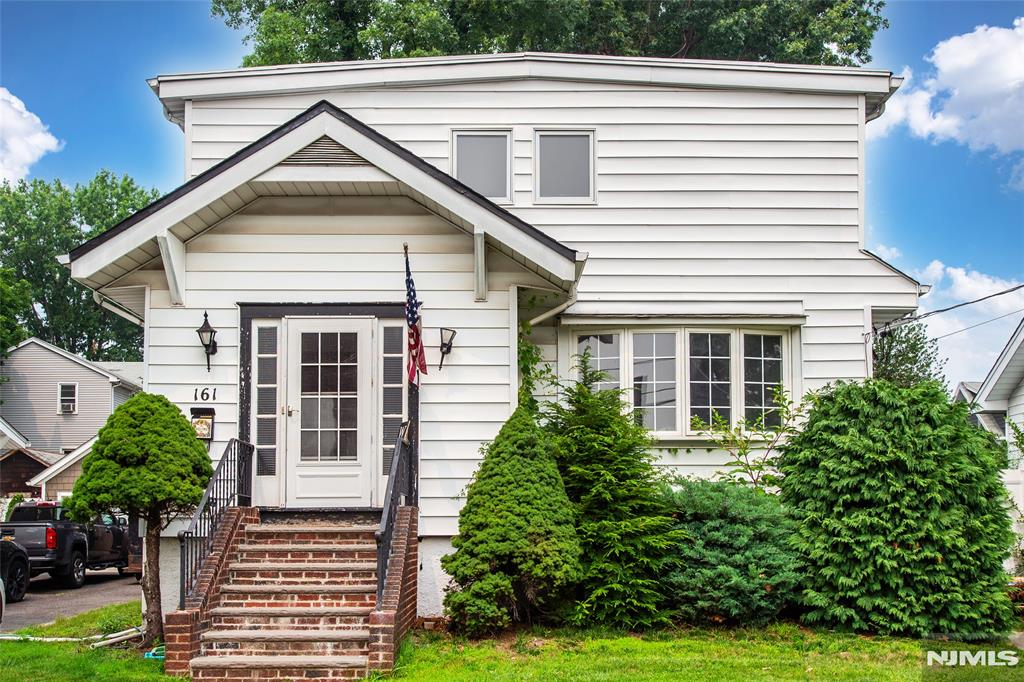 Welcome to this Charming spacious Colonial house in a convenient location close to schools, shopping, dining, parks, and major transportation. This beautifully home with updated floors features living room, formal dining room, five generously sized bedrooms, and two renovated bathrooms. The finished basement offers additional living space, perfect for a recreation room, home office, or gym. Step outside to a large backyard, New fence for privacy and ideal for entertaining, relaxing, or enjoying outdoor activities. Don't mis this wonderful opportunity to own a move-in-ready home with plenty of space both inside and out!