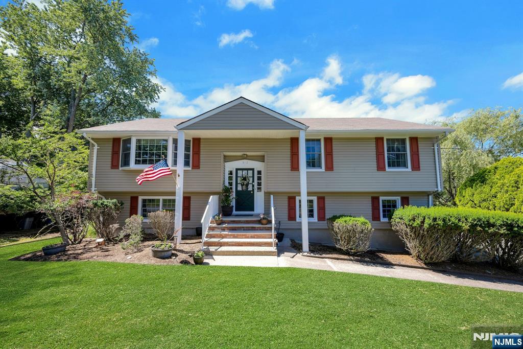Welcome to this spacious and versatile bi-level home located in the highly desirable Manito section of Oakland. The main level features a bright living room, formal dining room, and a well maintained kitchen that offers great functionality for everyday living and entertaining. This level also offers three generously sized bedrooms, a full bathroom, and a full primary bath. The lower level expands the living space with a large family room, fourth bedroom, convenient half bath, and laundry area. Sliding glass doors provide direct access to the backyard oasis, featuring a spacious deck with a hot tub, plenty of room for outdoor dining and lounging, and a large yard complete with an above ground pool-perfect for summer gatherings and relaxation. Additional highlights include a two car attached garage, ample storage, and a flexible floor plan that accommodates a variety of lifestyles. Conveniently located near parks, schools, shopping, dining, and major commuting routes, this home offers the perfect combination of comfort, space, and outdoor enjoyment.