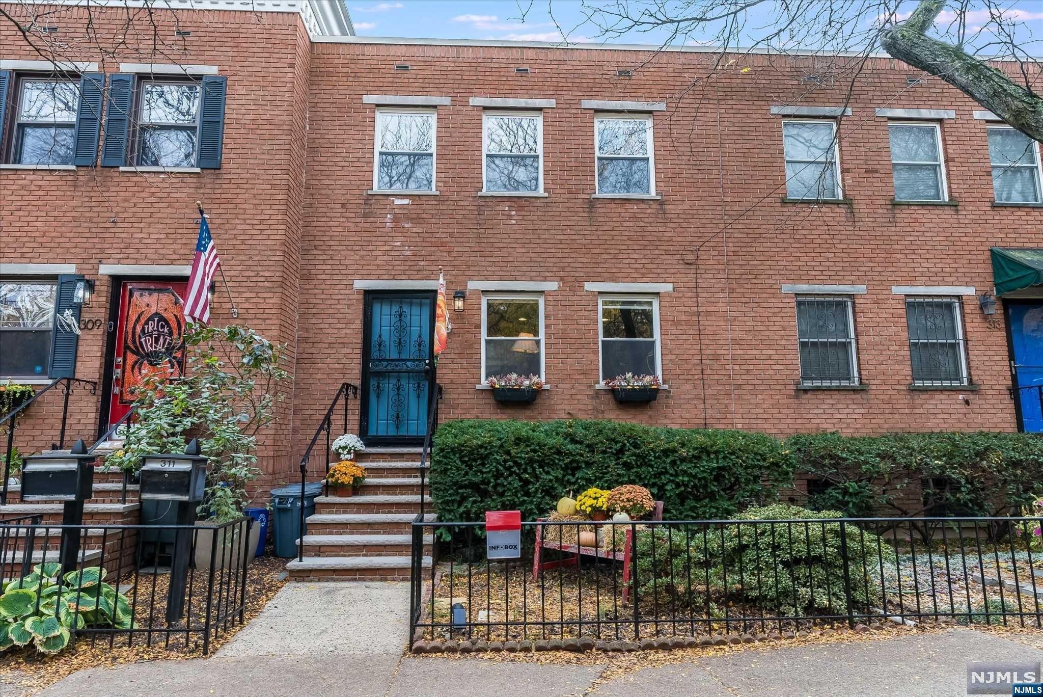 Spacious 1 Family row house on a beautiful tree-lined street in Downtown Jersey City's highly sought after Hamilton Park neighborhood. This three story split level house features 3 bedrooms, 2 baths, hardwood floors, central air, laundry and storage in partially finished basement, large backyard, and private 2 car tandem private parking in rear. Open floor plan is perfect for entertaining and modern family living. Updated kitchen and hardwood floors and new rear siding, sliding doors, and patio. Steps away from Hamilton Park and a short walk to PATH, stores, restaurants, and schools ( including highly ranked McNair Academic High School). A block away from the Holland Tunnel and close to NJ Turnpike. Don't miss this opportunity to become part of the Hamilton Park family community!