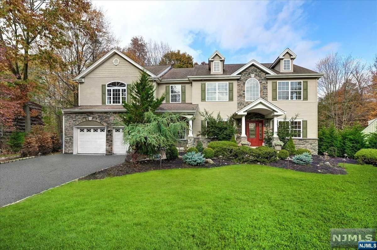 NEWLY UPDATED CUSTOM COLONIAL IN THE PERFECT COUNTRY SETTING. UPON ENTRY YOU ARE GREETED BY A 2 STORY ENTRY FOYER, CUSTM MILL WORK, OVERSIZE DINING ROOM WITH PANEL WALLS. FABULOUS UPDATED EAT IN KITCHEN WITH QUARTZ COUNTERTOPS, MARBLE BACKSPLASH, TWO DISHWASHERS, A DOUBLE OVEN AND A WALK-IN PANTRY. BREAKFAST AREA WITH WALK OUT TO BACKYARD PERFECT FOR ENTERTAINING WITH PAVER PATIO, OUTDOOR GRIDLE AND STOVETOP. GREAT ROOM WITH FIREPLACE AND OFFICE/BONUS ROOM. SECOND FLOOR CONSISTING OF 4 LARGE BEDROOMS AND SPACIOUS HALLWAY BATHROOM. A PRIMARY SUITE WITH CATHEDRAL CEILINGS, SITTING AREA WITH FIREPLACE. THE LUXURIOUS PRIMARY BATH BOASTS A DOUBLE VANITY, AUTOMATIC TOILET, SHOWER AND SOAKING TUB. NEST THERMOSTATS THROUGHOUT THE HOUSE.SPACIOUS LOWER LEVEL WAITING FOR YOUR FINISHING TOUCHES, OVER 3700 SQ FT ON 2 LEVEL, COME MAKE THIS YOUR DREAM HOME!