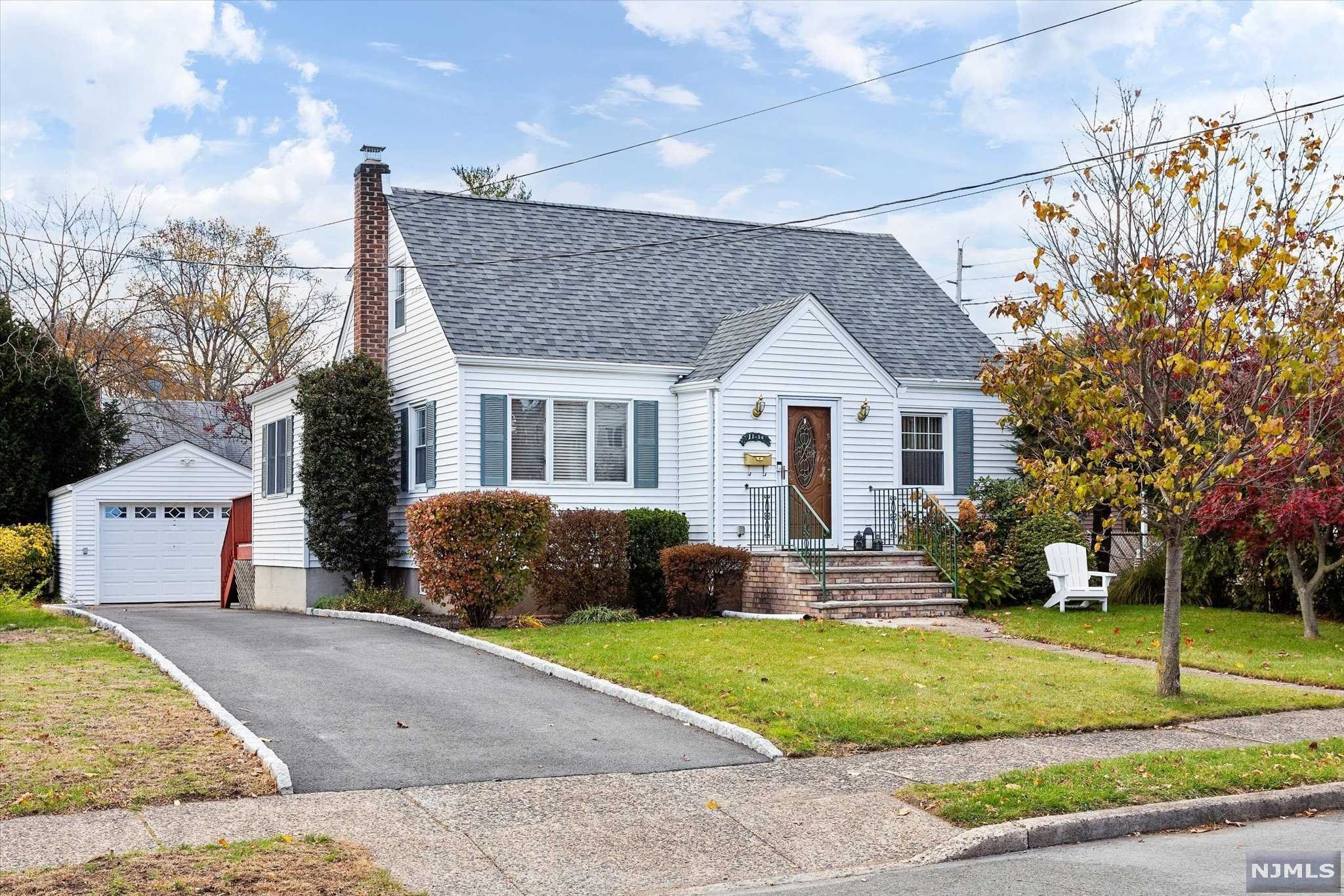 Beautiful 3 BD, 2 BA Cape Cod on quiet Side Street with Desirable Schools has everything you need... and nothing you don't! Move right in and enjoy the Brand New Stainless Steel Kitchen Appliances, New Dryer, New Carpeting and Fresh Paint! Newer Roof and Newer Central AC. Over-sized Detached Garage, Full Walkout Basement & charming Backyard complete the package! Walking distance to Memorial Pool in the Summer months is a Bonus!