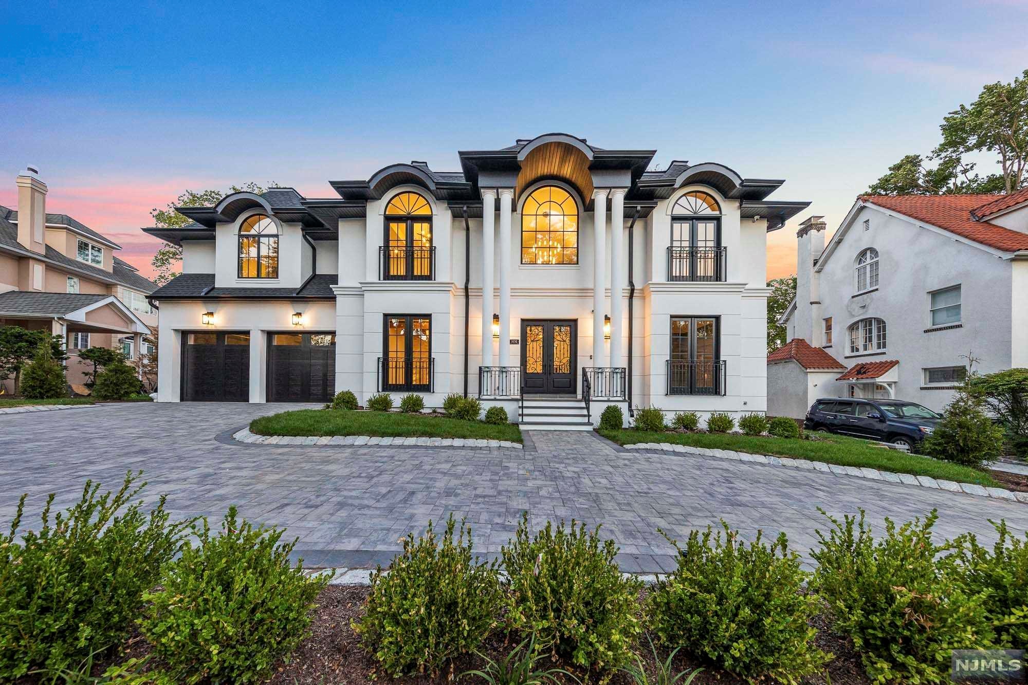 9000 Sq ft Luxury designer smarthome w 4 level elevator, 3 car heated garage, theatre, gym, and gorgeous finishes throughout.. This is the best build in the best location. The VIRTUAL TOUR link for this listing contains an enormous amount of relevant information including a comprehensive video tour with hidden features & room dimensions, written description, additional photos, floor plans, and a complete interactive 3D model of the home.