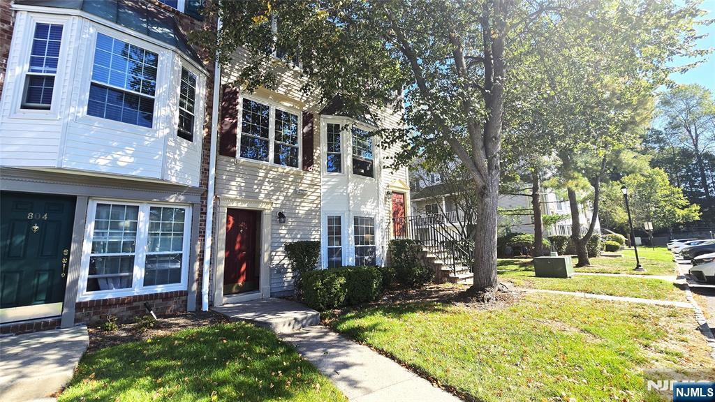 Beautifully renovated first-floor end-unit in Society Hill. This bright one-bedroom offers an open kitchen with quartz counters, stainless steel appliances, updated bath, new hot water, A/C, and in-unit laundry. Enjoy the ease of one-level living with assigned parking at your door and guest spaces nearby. Ideally located steps from the pool, clubhouse, and tennis, and just minutes to parks, hiking, golf, Route 17, NJ Transit, shopping, dining, and schools. No smoking; One small pet will be considered. Good credit, proof of income, Proof of ID and interview required.