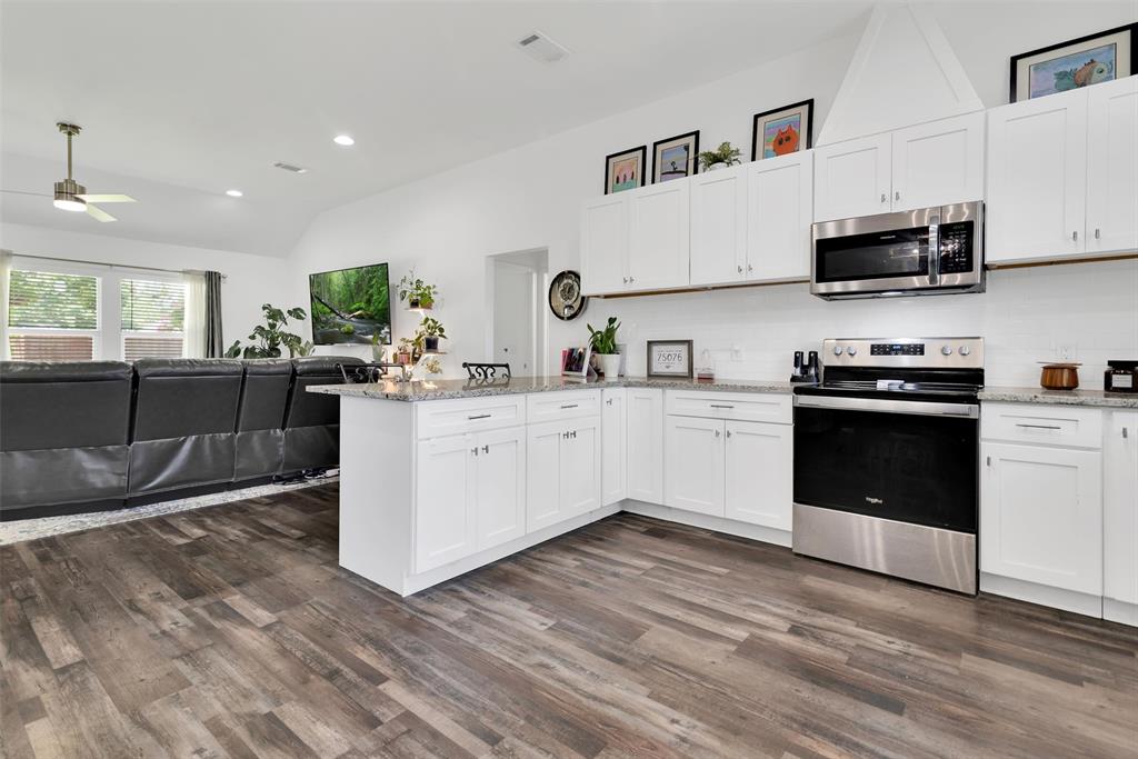 Simmons Shores - Residential
