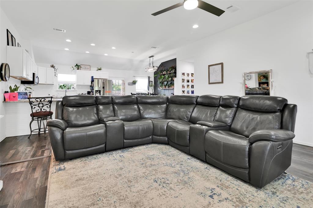 Simmons Shores - Residential
