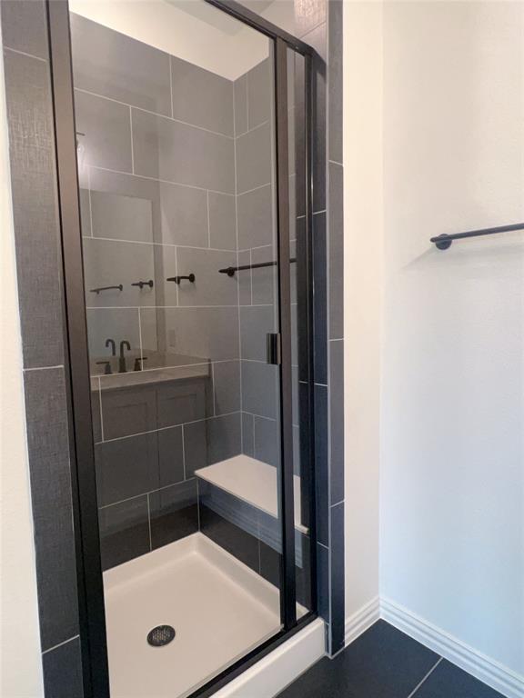 Lexington Estate Ph 1 - Residential Lease
